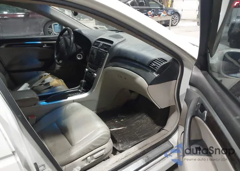 2007 Acura Tl 3.2 из США, поврежденный, VIN 19UUA66207A048940